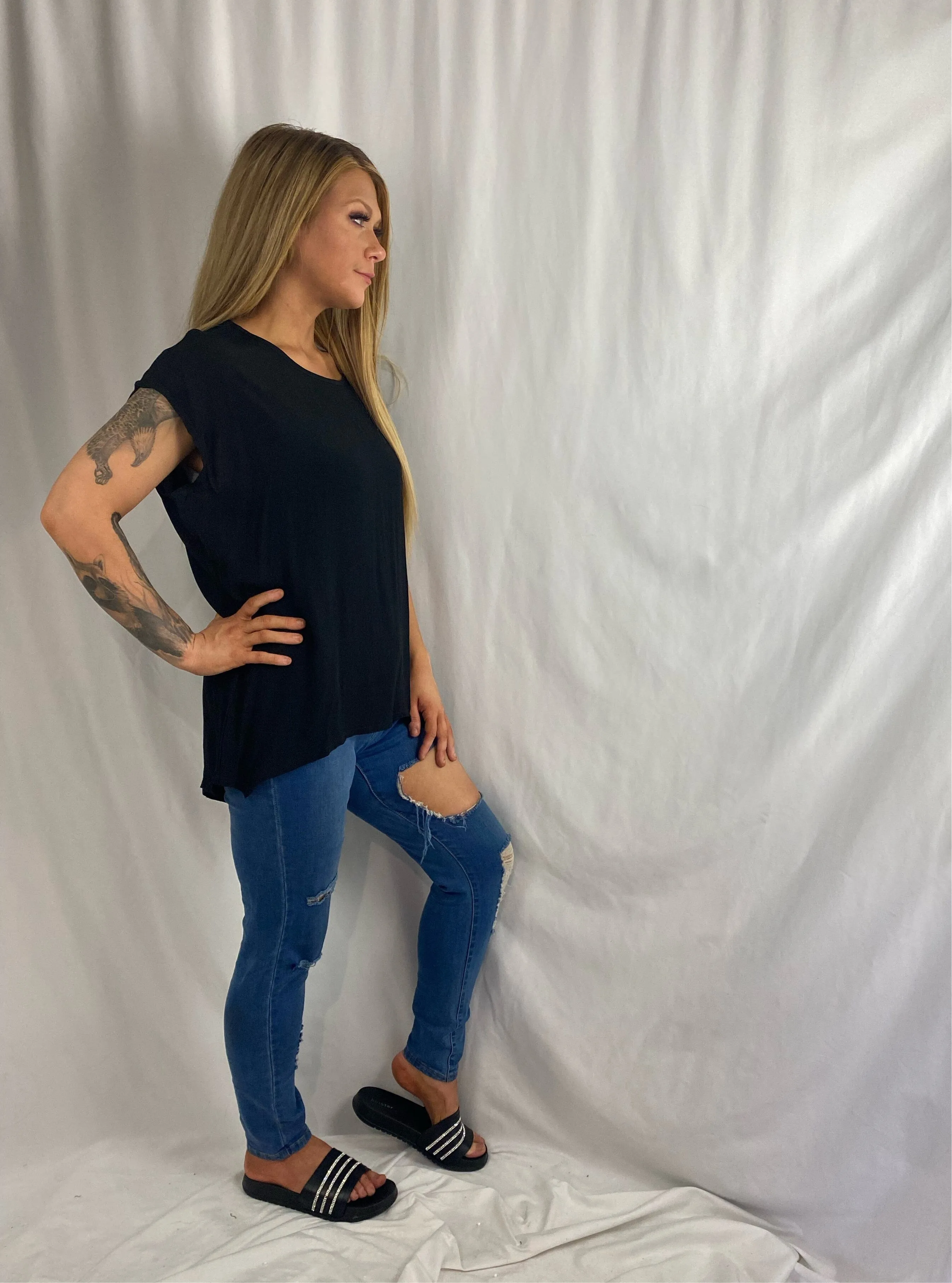 💙 VIVIANA Drape Tops 2 Colours- Black & White