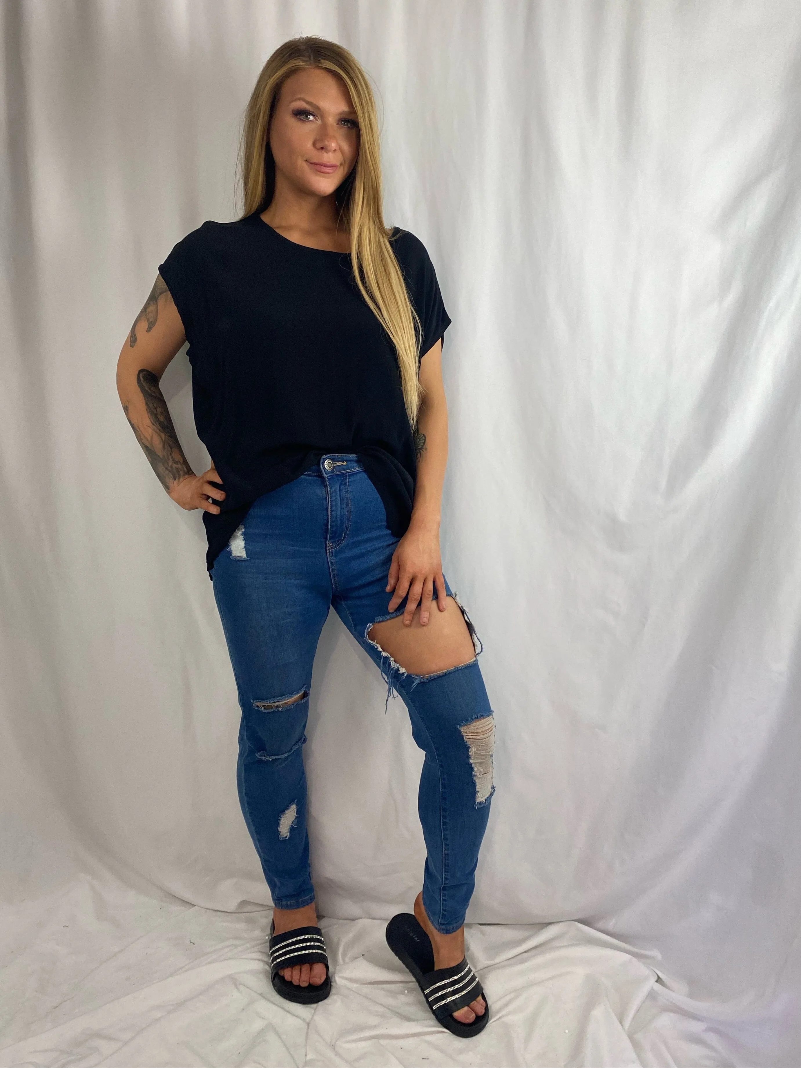 💙 VIVIANA Drape Tops 2 Colours- Black & White