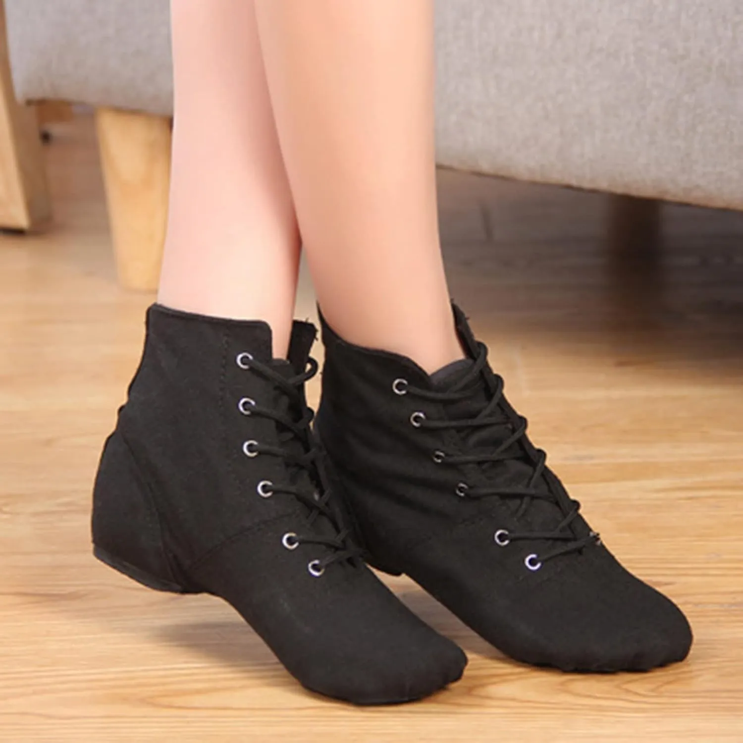 Canvas Jazz Dancing Sneakers Ballet Dance Boots for Girls Boys Split Sole Ballroom Dancing Flat Lace-Up Ankle Boots