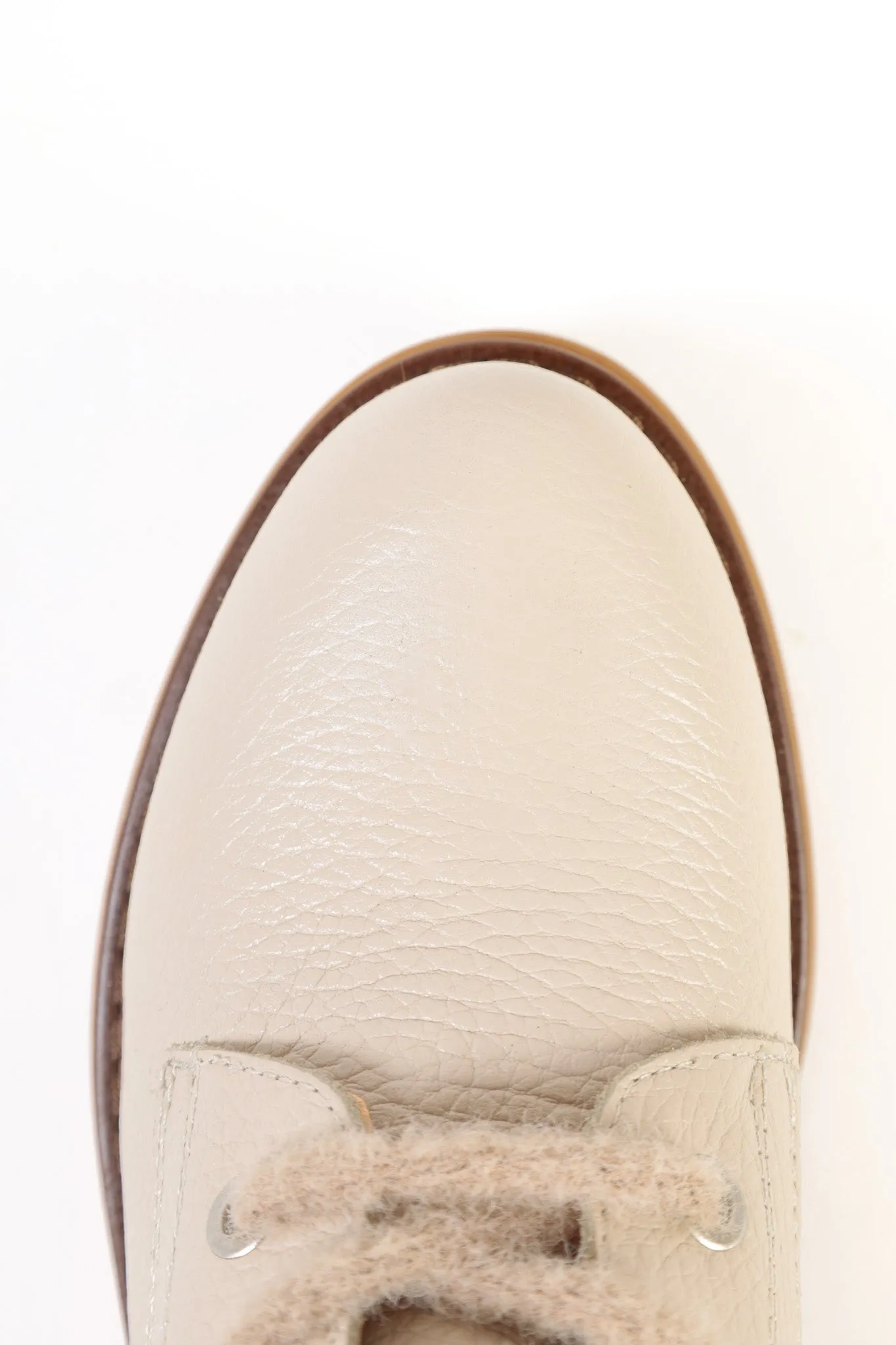 ELLIE LATTE - Lace-Up Flat Ankle Boots