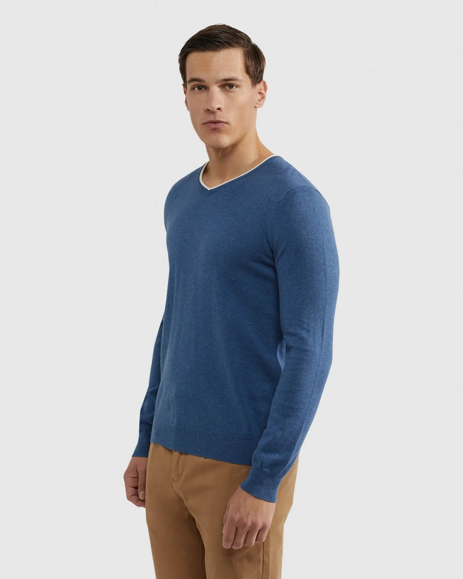 Lenny V Neck Cashmere Blend Pullovr