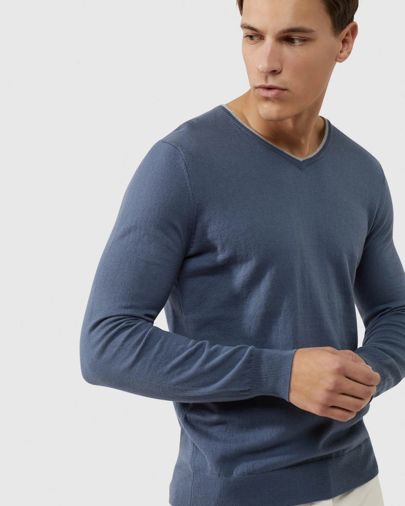 Lenny V Neck Cashmere Blend Pullovr