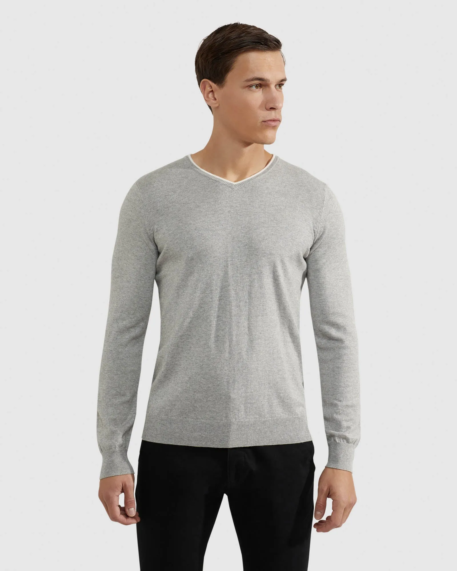 Lenny V Neck Cashmere Blend Pullovr