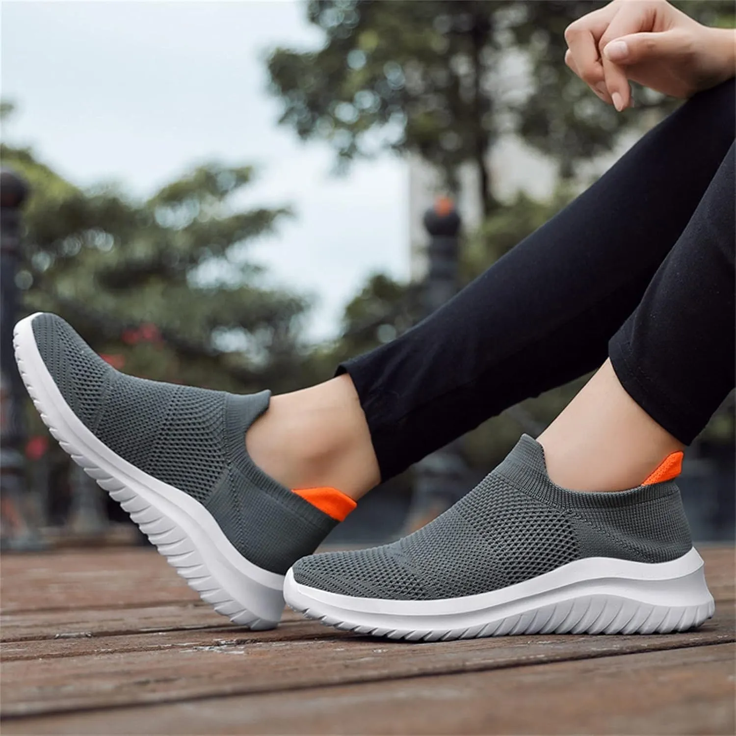 Men Slip on Casual Trainers Walking Shoes Breathable Slip-on Lightweight Comfortable Work Travel Tennis Mesh Sneaker