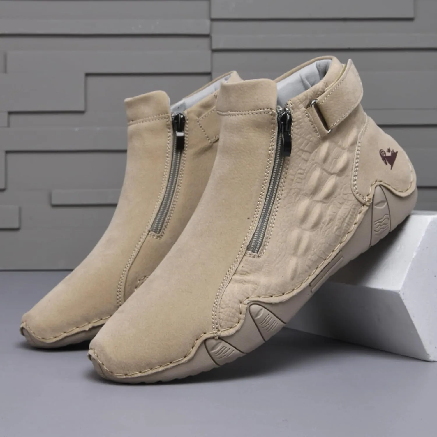 Mens Mid-Top Leather Chukka Ankle Boots with Side Zipper Casual Comfortable Round Toe Non-Slip Flats Loafers for Walking Outdoor Hiking