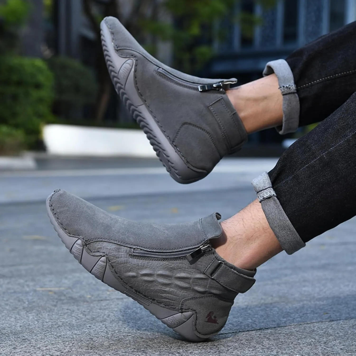Mens Mid-Top Leather Chukka Ankle Boots with Side Zipper Casual Comfortable Round Toe Non-Slip Flats Loafers for Walking Outdoor Hiking