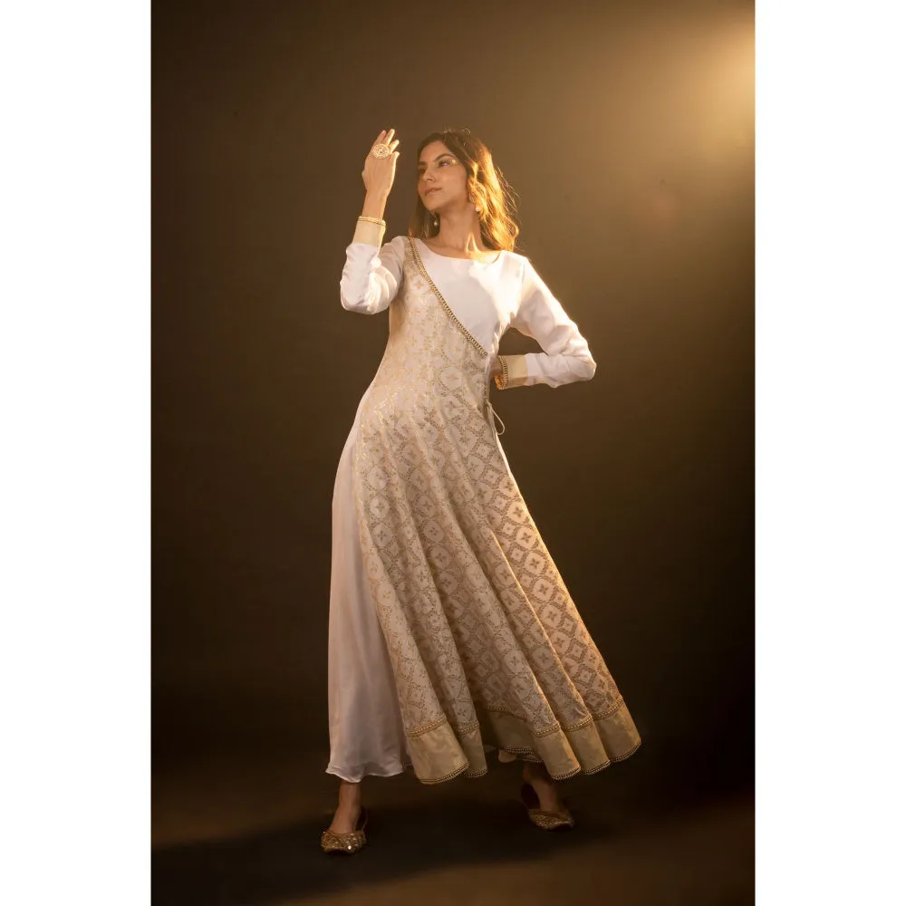 Monk & Mei Macy Anarkali Kurta With Dupatta (Set of 2)