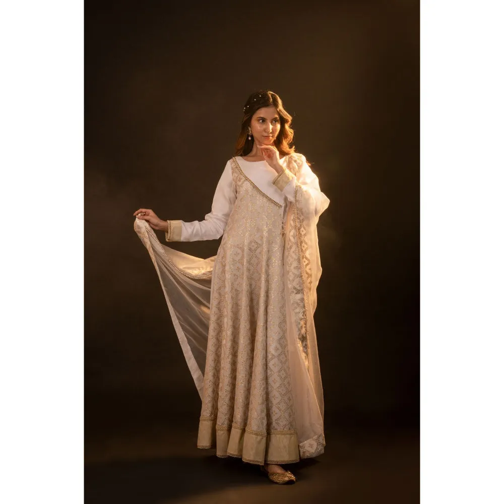 Monk & Mei Macy Anarkali Kurta With Dupatta (Set of 2)