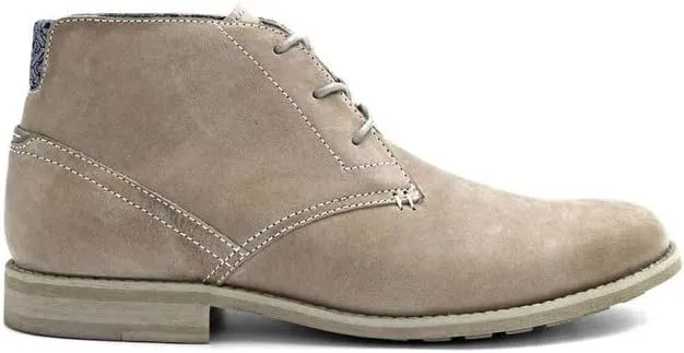 Neat Footwear Men's Chukka Boots - Lace Up, Full Grain Leather Boots with Carry Bag - Latex Insole and Hand-Stacked Rubber and Wood Sole - Casual Dress Boots for Men