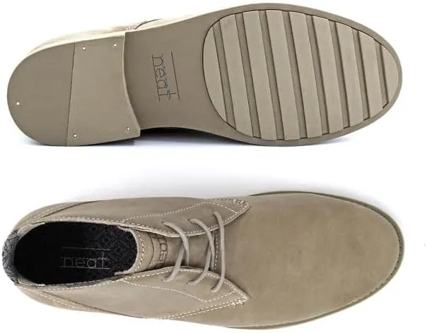 Neat Footwear Men's Chukka Boots - Lace Up, Full Grain Leather Boots with Carry Bag - Latex Insole and Hand-Stacked Rubber and Wood Sole - Casual Dress Boots for Men
