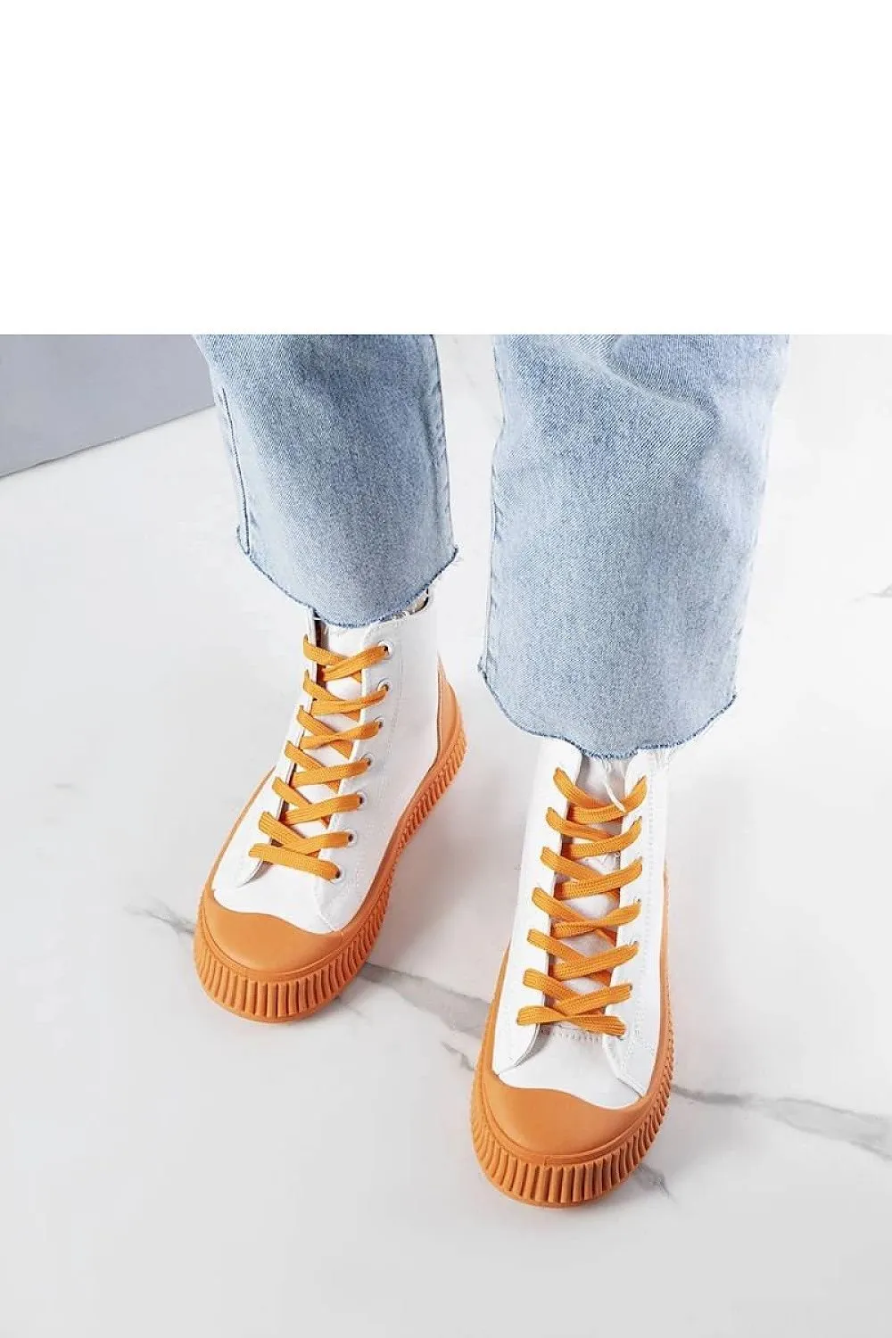 Sneakers model 207205 Solea