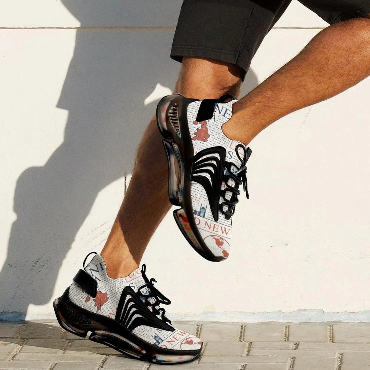 UK London Newspaper Walking Shoes for Men Lightweight Tennis Fashion Elastic Sports Shoes Cushion Basketball Shoes