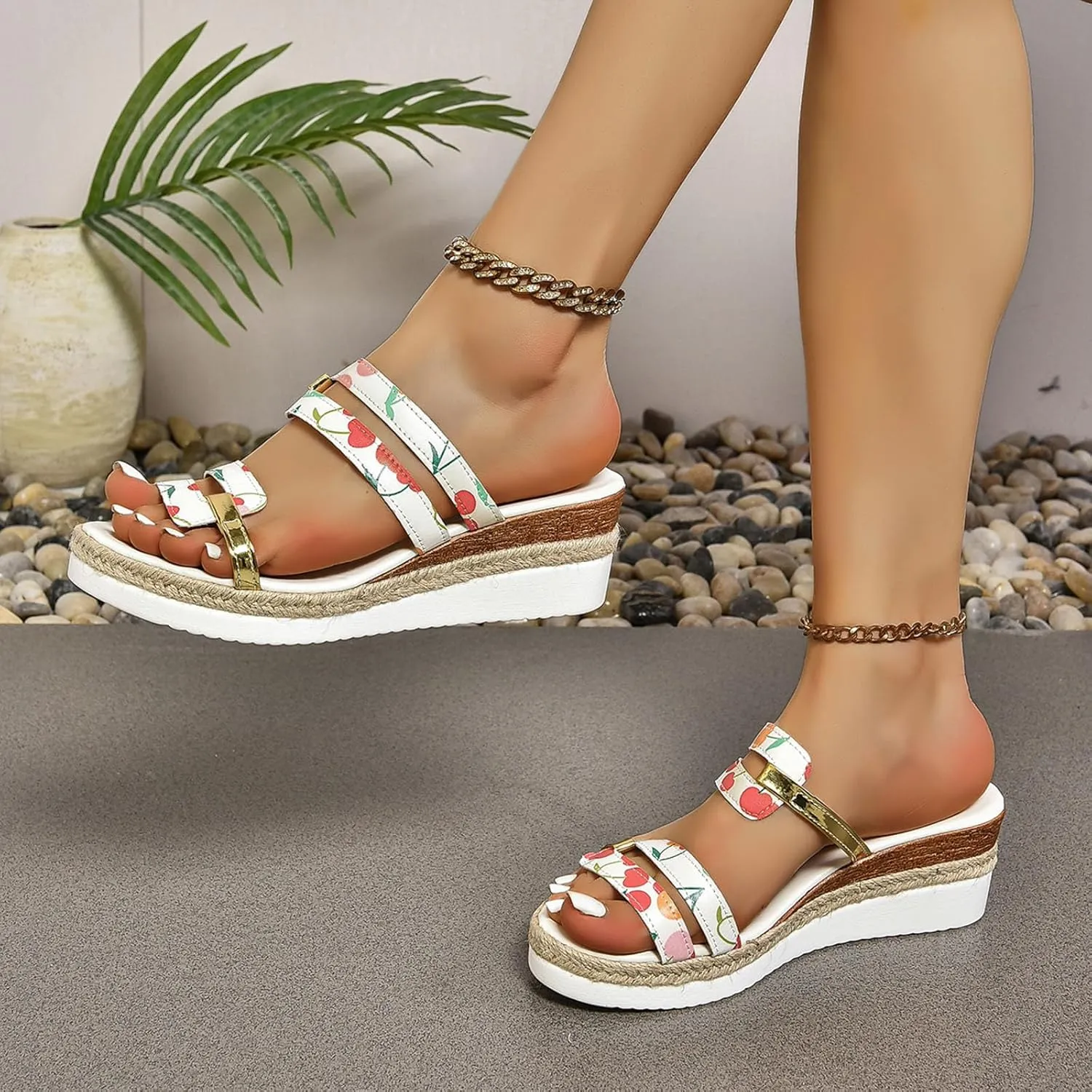 Womens Flat Sandals Walking Beach Sandal Slip on Flat Womens Comfortable Casual Shoes