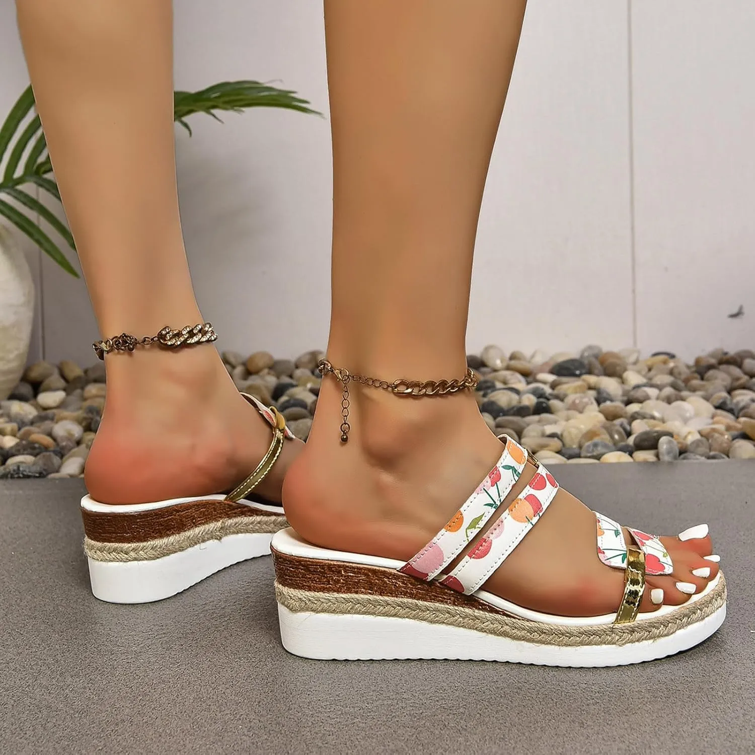 Womens Flat Sandals Walking Beach Sandal Slip on Flat Womens Comfortable Casual Shoes