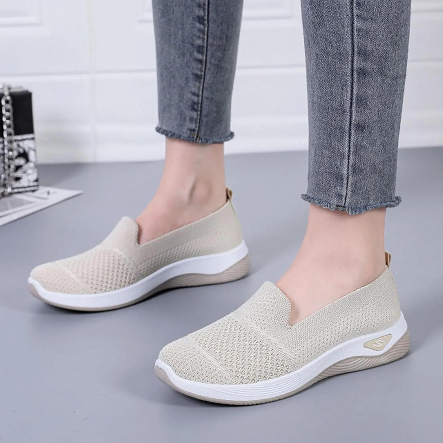 Womens Slip on Walking Shoes Non Slip Mesh Loafers Comfortable Arch Support Orthopedic Sneaker for Maternity Elderly