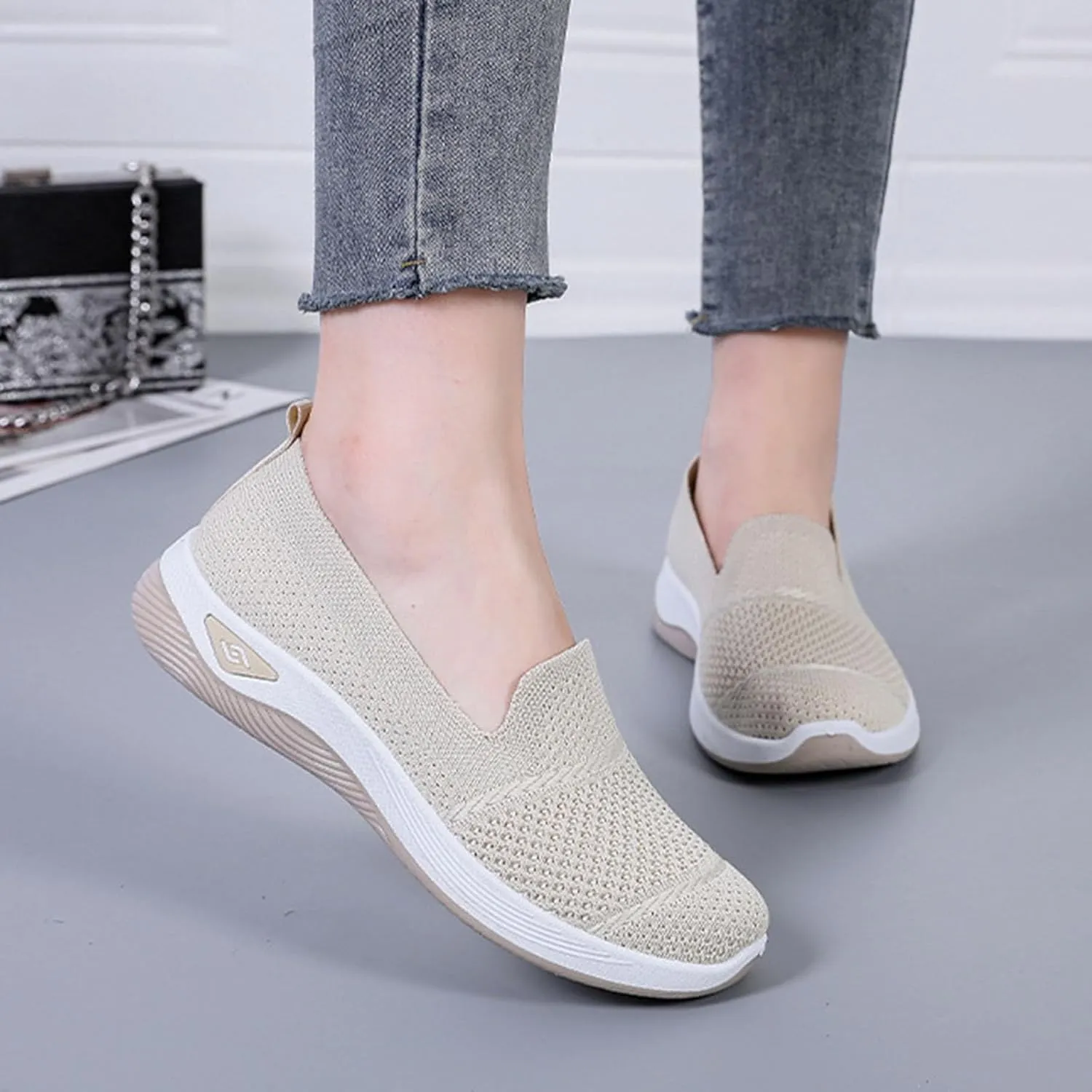 Womens Slip on Walking Shoes Non Slip Mesh Loafers Comfortable Arch Support Orthopedic Sneaker for Maternity Elderly