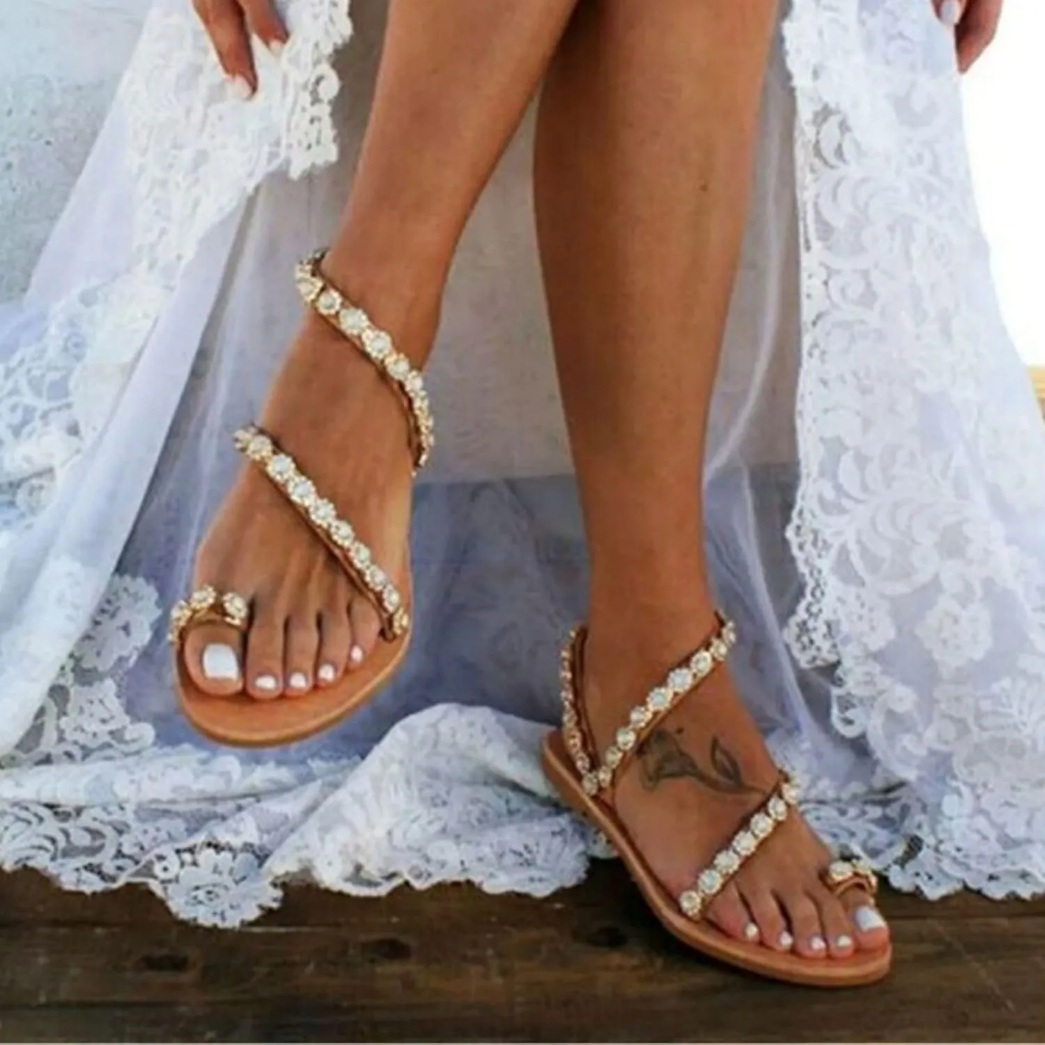 Women's Wedding Flat Sandals Fashion Rhinestones Pearl Lace Gladiator Sandals Bohemian Jewelry Toe Ring Dressy Sandals Summer Beach Boho Casual Slipper Shoes